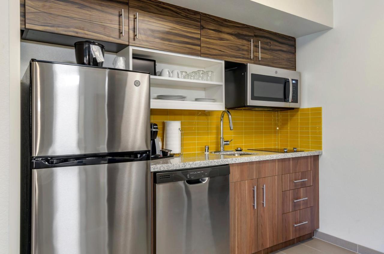 Mainstay Suites Great Falls Airport Exteriör bild