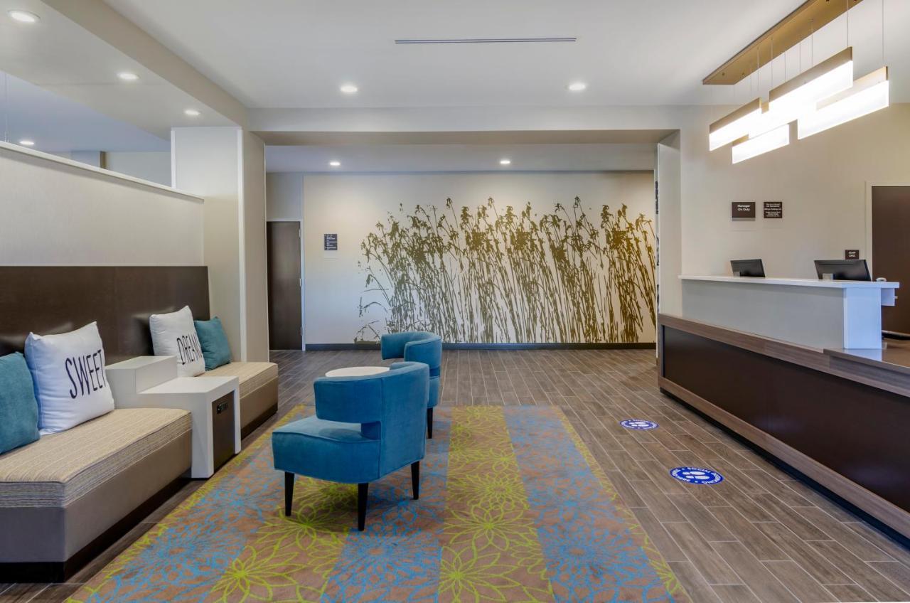 Mainstay Suites Great Falls Airport Exteriör bild